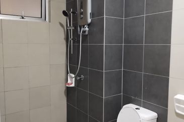 LBS Skylake Residence