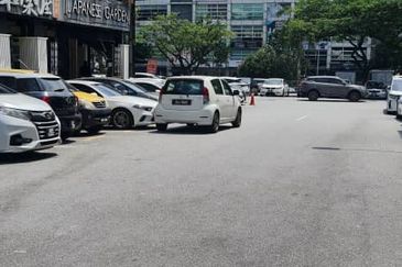 Jalan Kenari, Bandar Puchong Jaya