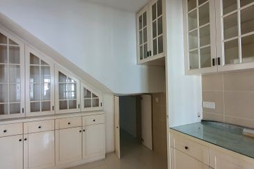 Super fabulous End-lot Double-storey house Taman Selatan, Klang