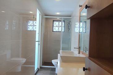 Super fabulous End-lot Double-storey house Taman Selatan, Klang