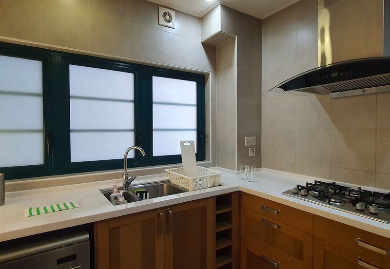 Corinthian Condominium