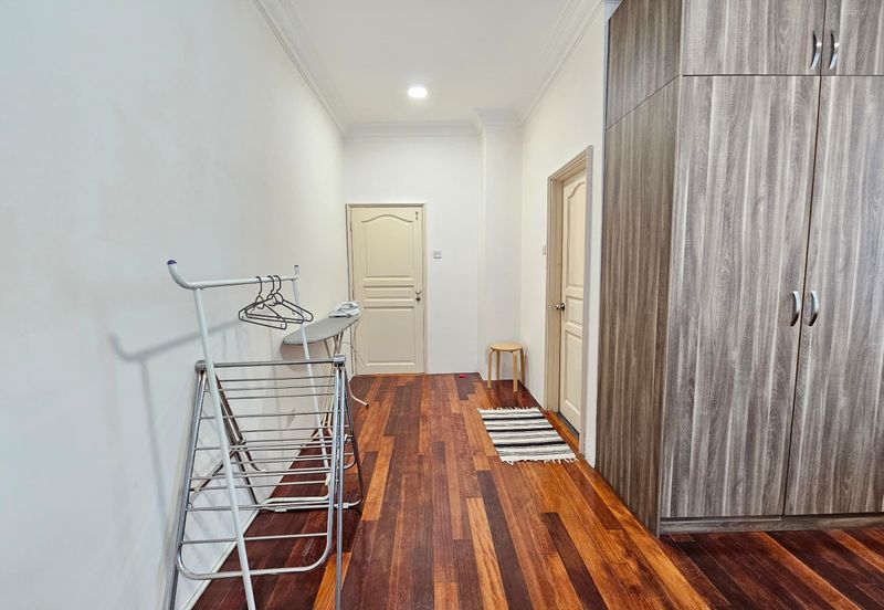 Corinthian Condominium