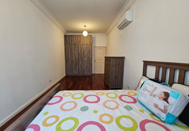 Corinthian Condominium