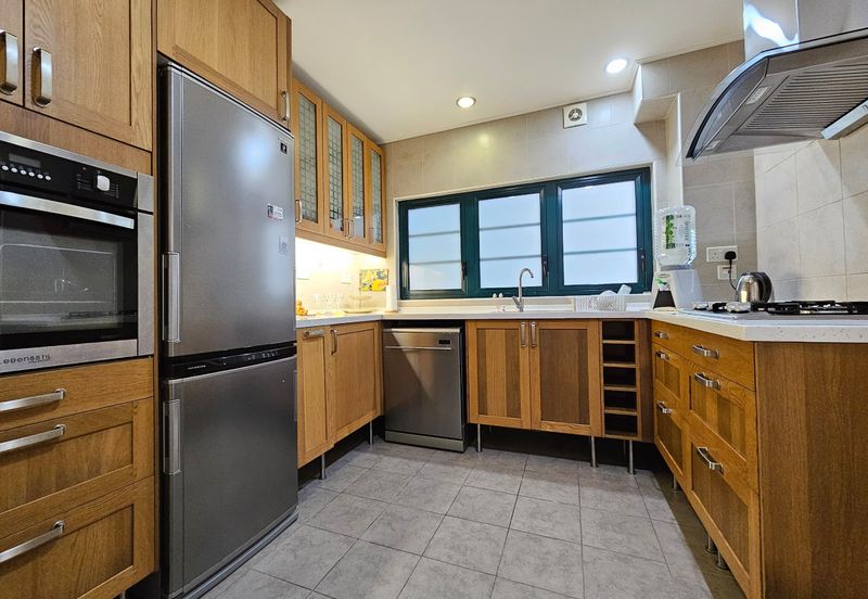 Corinthian Condominium