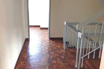 Taman Amanputra, Puchong South