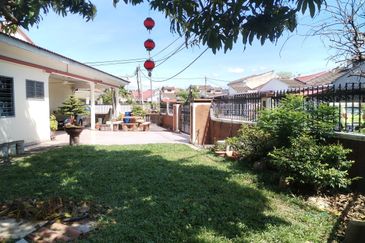 Taman Kinrara Seksyen 1