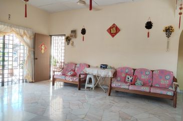 Taman Kinrara Seksyen 1