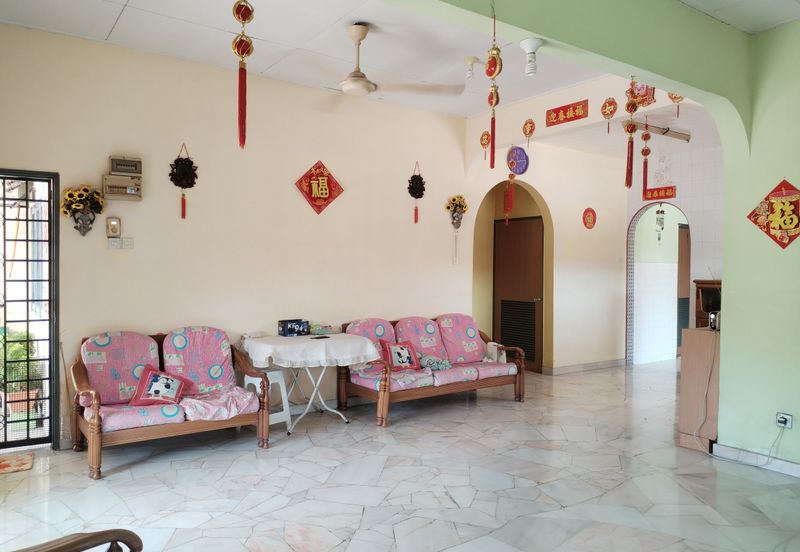 Taman Kinrara Seksyen 1