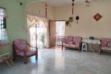 Taman Kinrara Seksyen 1