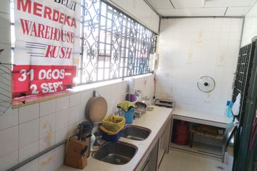 Taman Kinrara Seksyen 1