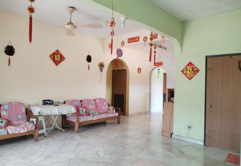 Taman Kinrara Seksyen 1