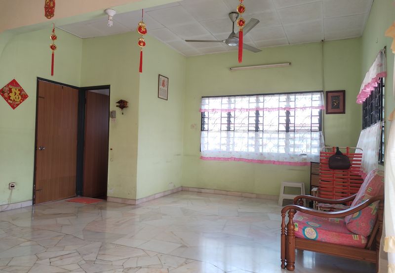 Taman Kinrara Seksyen 1