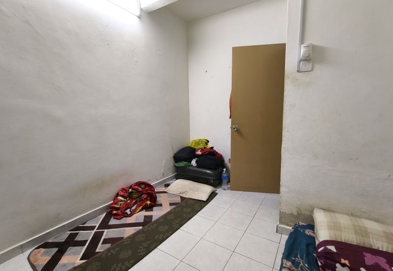 Subang Perdana Goodyear Court 5