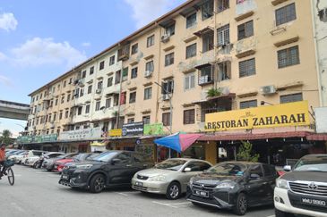 Subang Perdana Goodyear Court 5