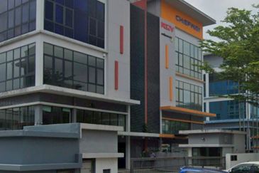 3 Storey Detached Factory / Warehouse @ Sekitar 26, Seksyen 26, Shah Alam