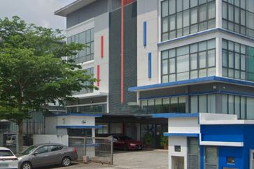 3 Storey Detached Factory / Warehouse @ Sekitar 26, Seksyen 26, Shah Alam