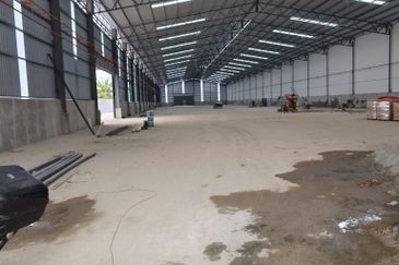 24,000sf Built Up - 3 Storey Semi-D Factory @ Elmina East Industrial Park, Subang Bestari, Bukit Jelutong, Shah Alam