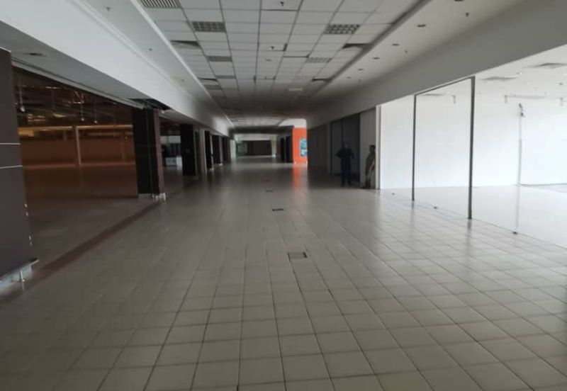 128,000sf Built Up - Detached Commercial Complex @ Batu Berendam, Bachang, Melaka For Rent.