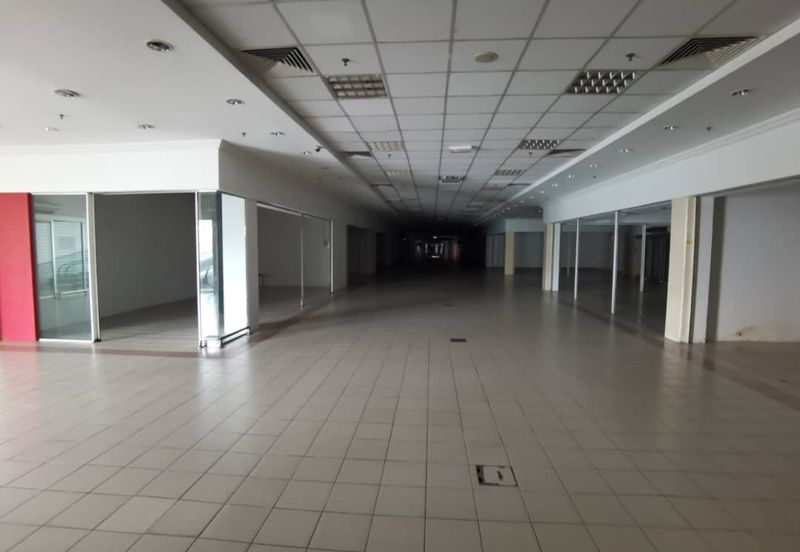 128,000sf Built Up - Detached Commercial Complex @ Batu Berendam, Bachang, Melaka For Rent.