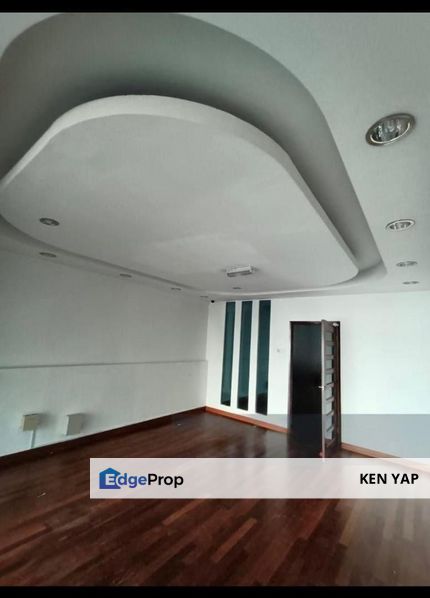 First Floor Office For Rent, Taman Equine, Pinggiran Putra, Tiles Flooring, Selangor, Seri Kembangan