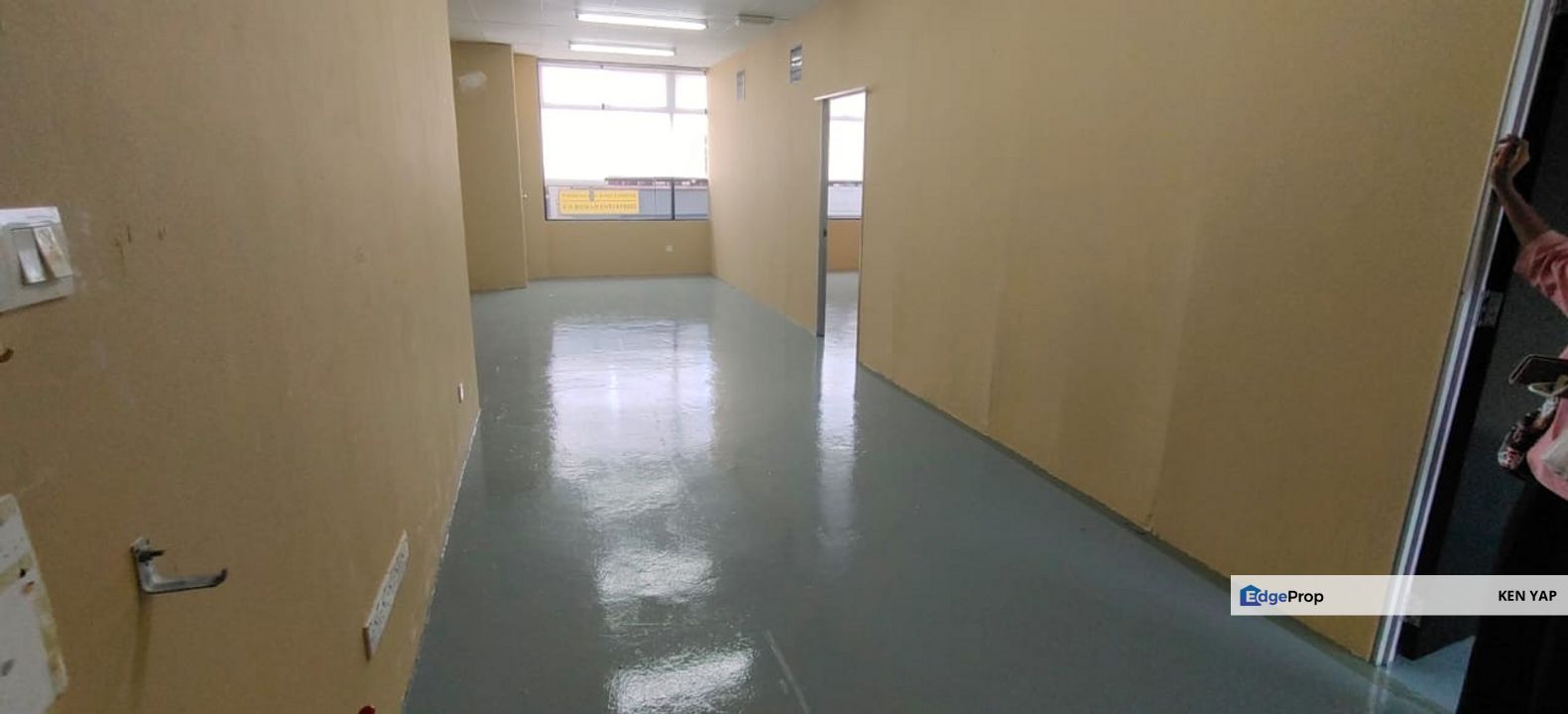 1st Floor Office @ Kota Damansara, Selangor, Petaling Jaya