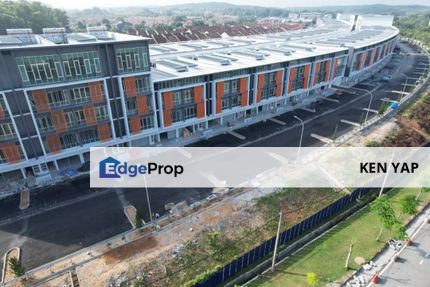 ROI - 5% , 5 Storey Shop-Office at Bandar Tasik Puteri, Rawang, Selangor, Rawang