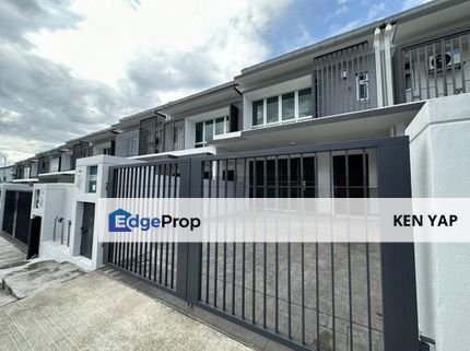 Below Market 2 Storey House, Serenia Adiva, Sepang, Dengkil, KLIA, Market Value 730k, , Selangor, Sepang