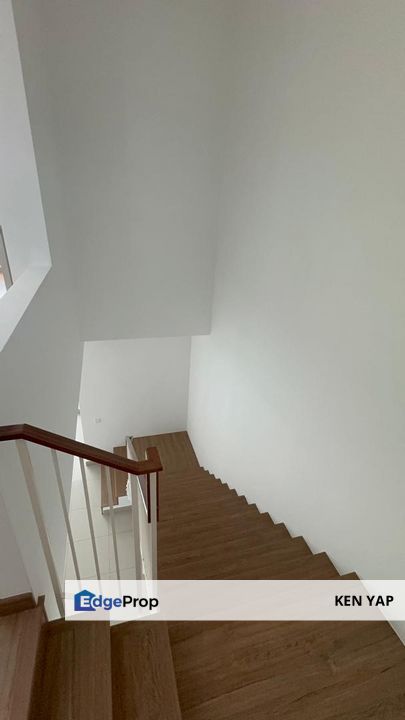 Below Market 2 Storey House, Serenia Adiva, Sepang, Dengkil, KLIA, Market Value 730k, , Selangor, Sepang