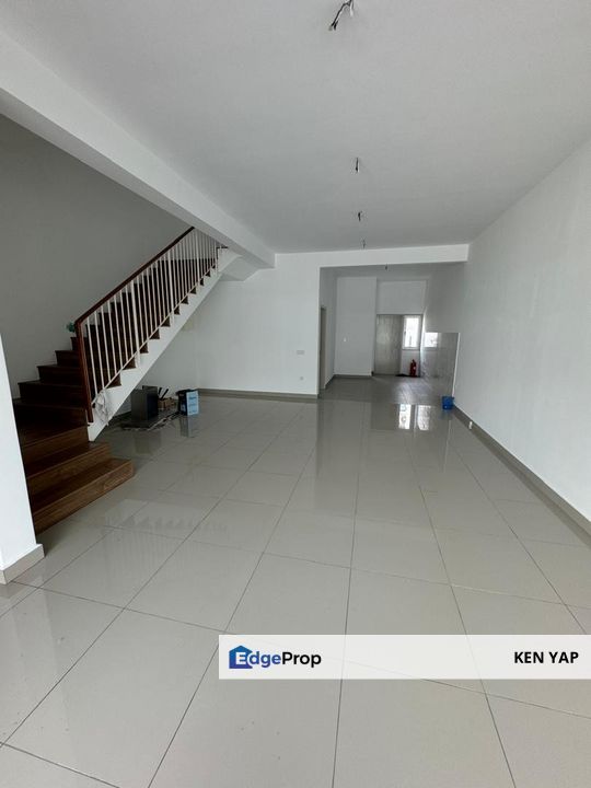 Below Market 2 Storey House, Serenia Adiva, Sepang, Dengkil, KLIA, Market Value 730k, , Selangor, Sepang