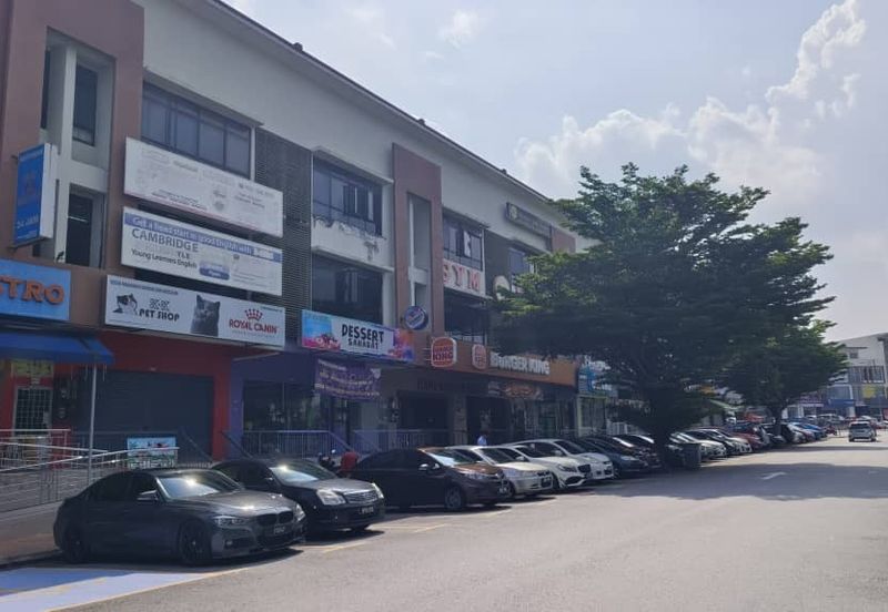 Bandar Tun Hussein Onn