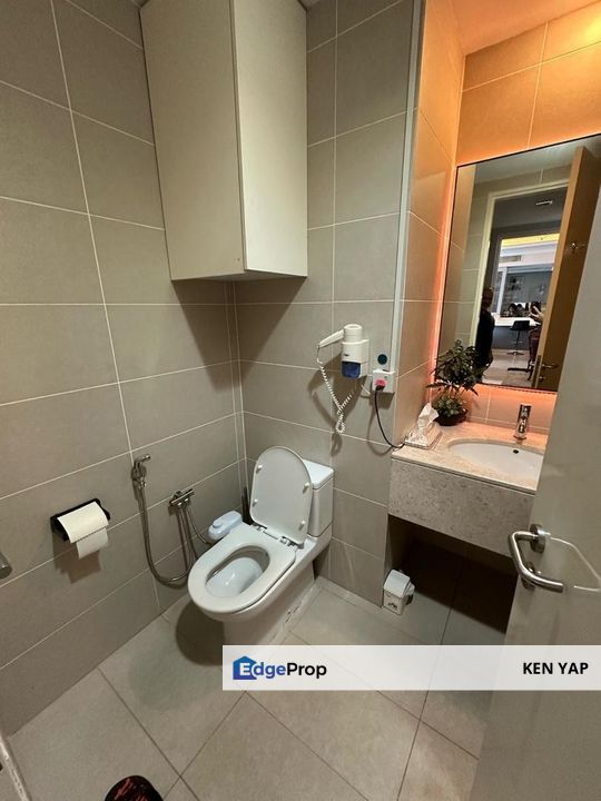 High Floor - Renovated - 2550sf - K Residence, Avenue K @ KLCC, Jalan Ampang, Kuala Lumpur., Kuala Lumpur, KL City