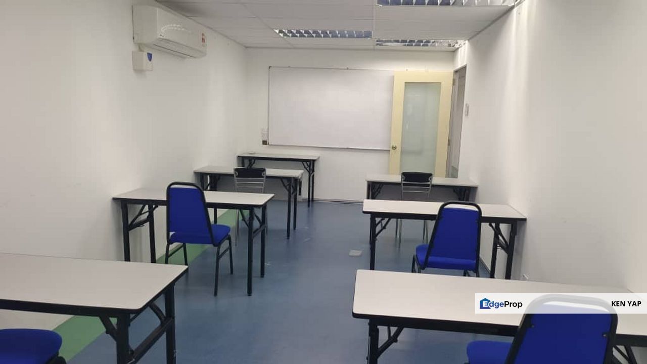 1900sf - Furnished Office For Rent @ Kuchai Lama, Kuala Lumpur., Kuala Lumpur, Kuchai Lama