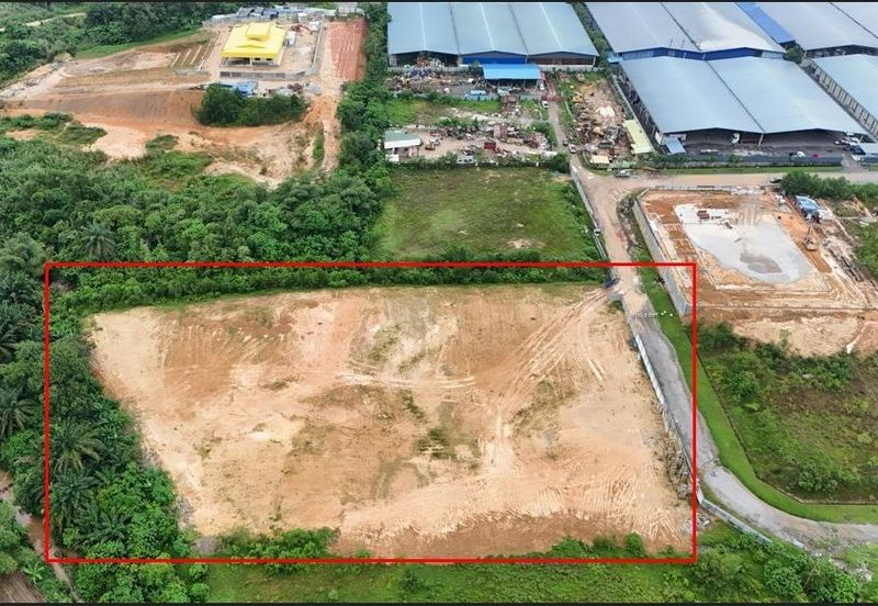 3.6 Acres Industrial Flat Land @ Perindustrian PKNS, Rawang
