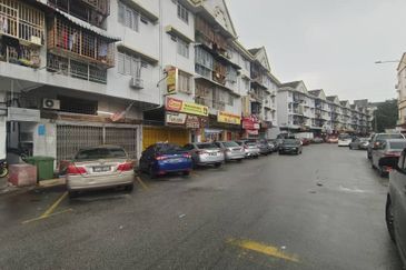 Taman Pusat Kepong