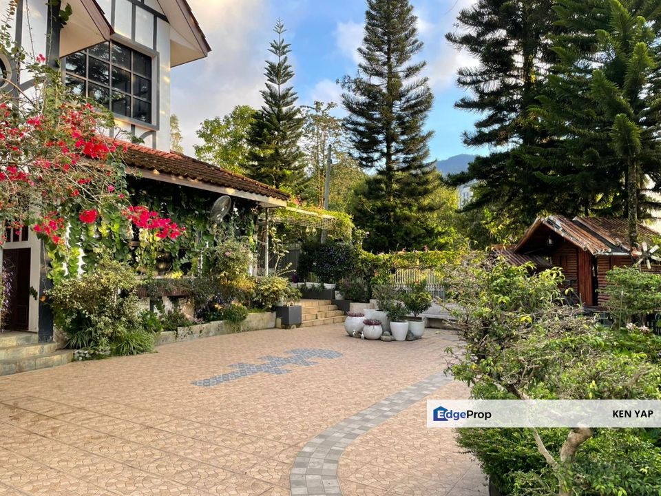 3 Storey Bungalow House @ Genting Permai, Gohtong Jaya, Genting Highlands., Pahang, Genting Highlands