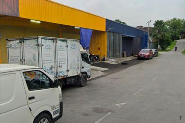 3400sf Corner Lot - 1 Storey Link Factory @ Kajang East, Semenyih, Selangor.