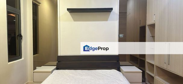 Eve Suite 2 Rooms Condo Beside LRT Lembah Subang Ara Damansara, Selangor, Ara Damansara