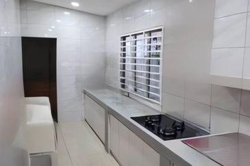 Jalan Taman Bukit Desa