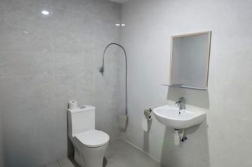 Jalan Taman Bukit Desa