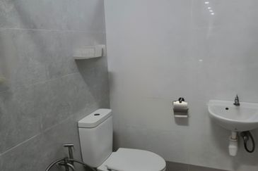 Jalan Taman Bukit Desa