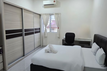 Jalan Taman Bukit Desa