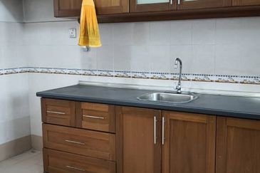 Winchester Double Storey Terrace House Gated Guarded Ara Damansara LRT