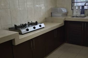 Winchester Double Storey Terrace House Gated Guarded Ara Damansara LRT