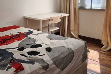 Winchester Double Storey Terrace House Gated Guarded Ara Damansara LRT