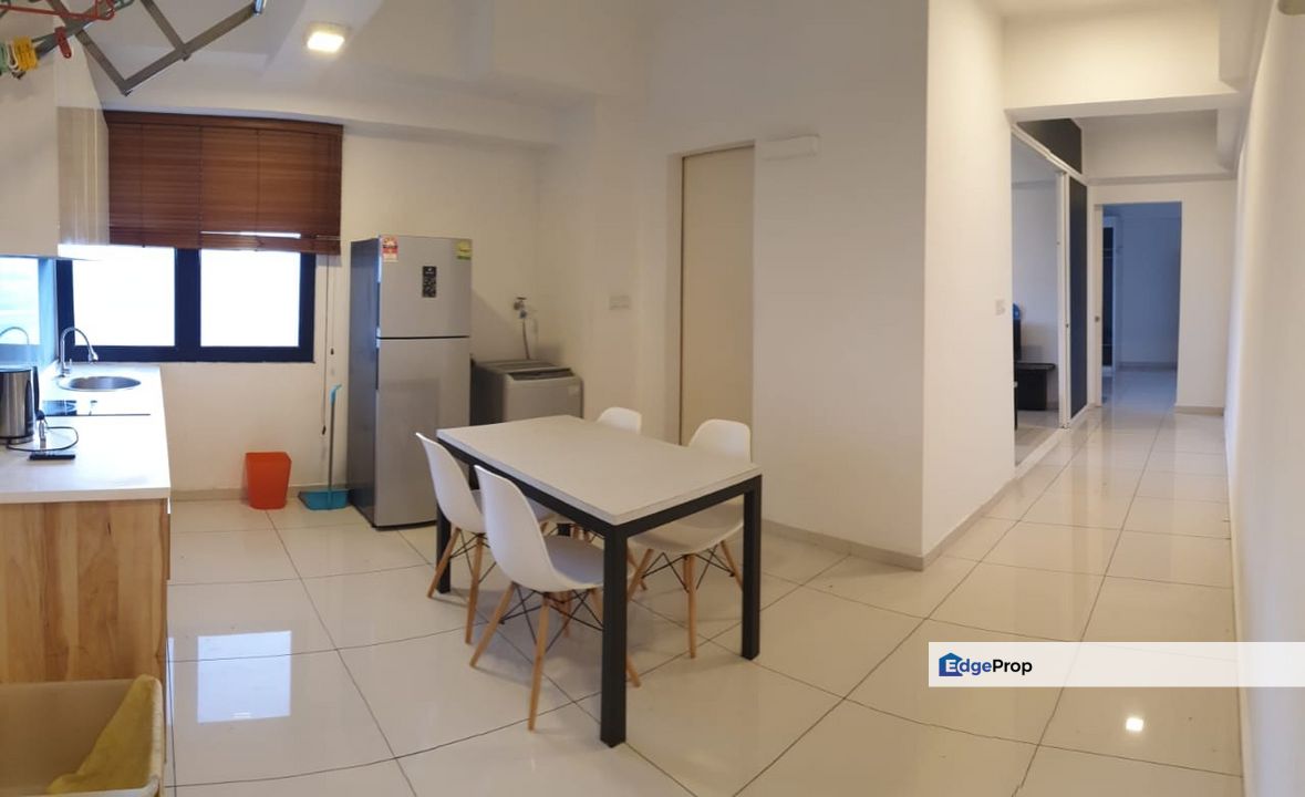 D Vogue Avenue D' Vogue 2 Bedroom Condo Windows at Rooms and Kitchen, Selangor, Petaling Jaya