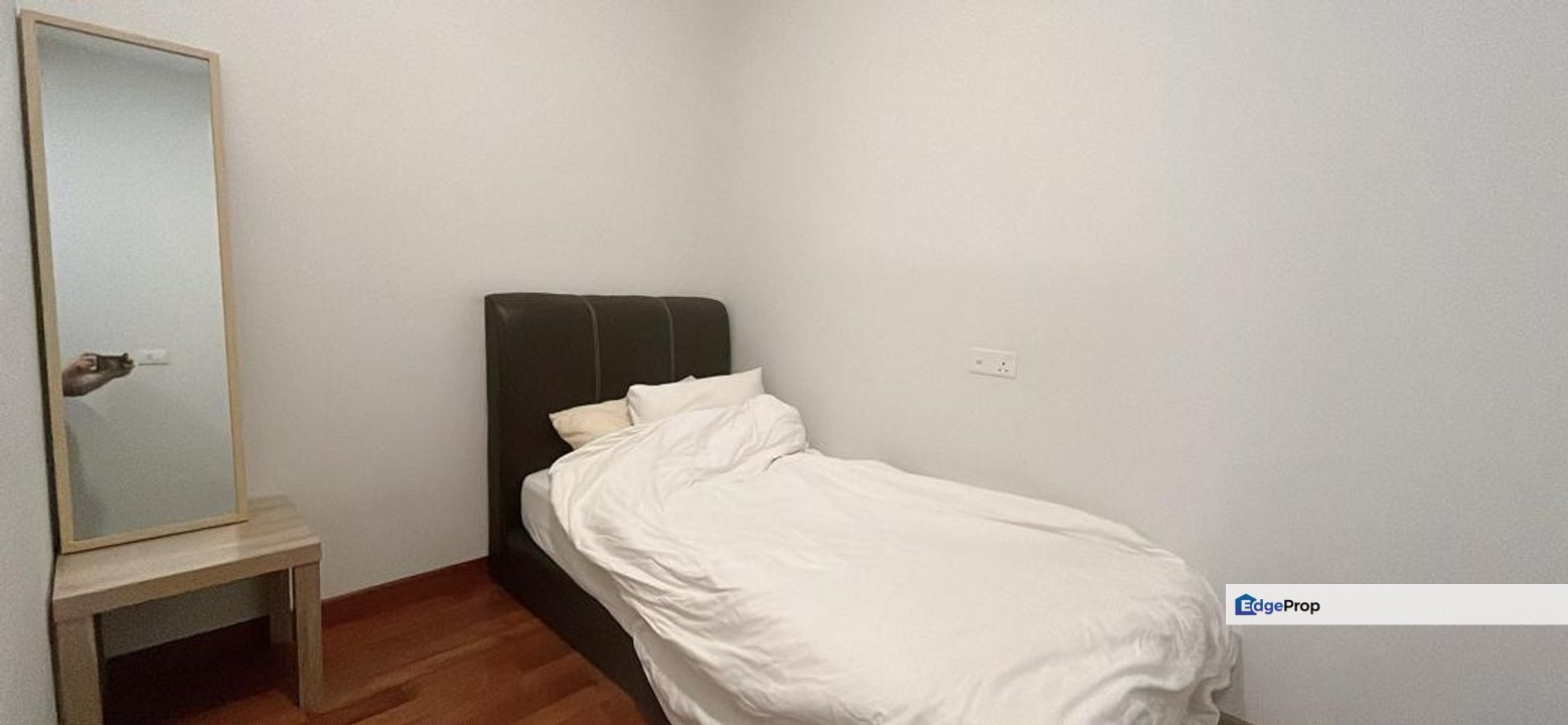 Azure Furnished Condo next to Paradigm Mall Ascent Tower Kelana Jaya, Selangor, Kelana Jaya