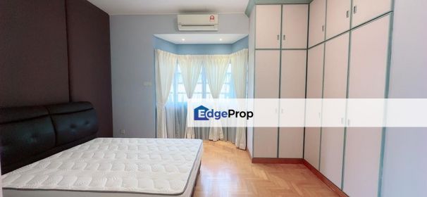 Double Storey House Taman Megah Mas Petaling Jaya nr Lrt Lembah Subang, Selangor, Petaling Jaya