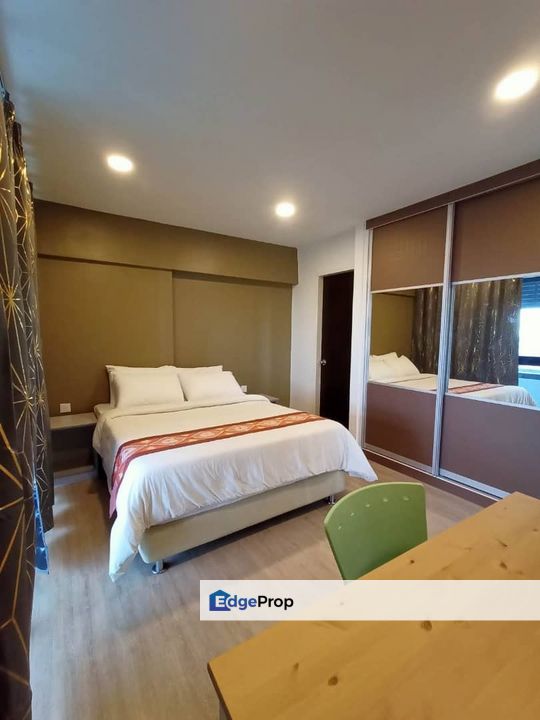 Sunway D'Latour Duplex near Taylor Lakeside Uni Subang Brt Dk Senza, Selangor, Bandar Sunway