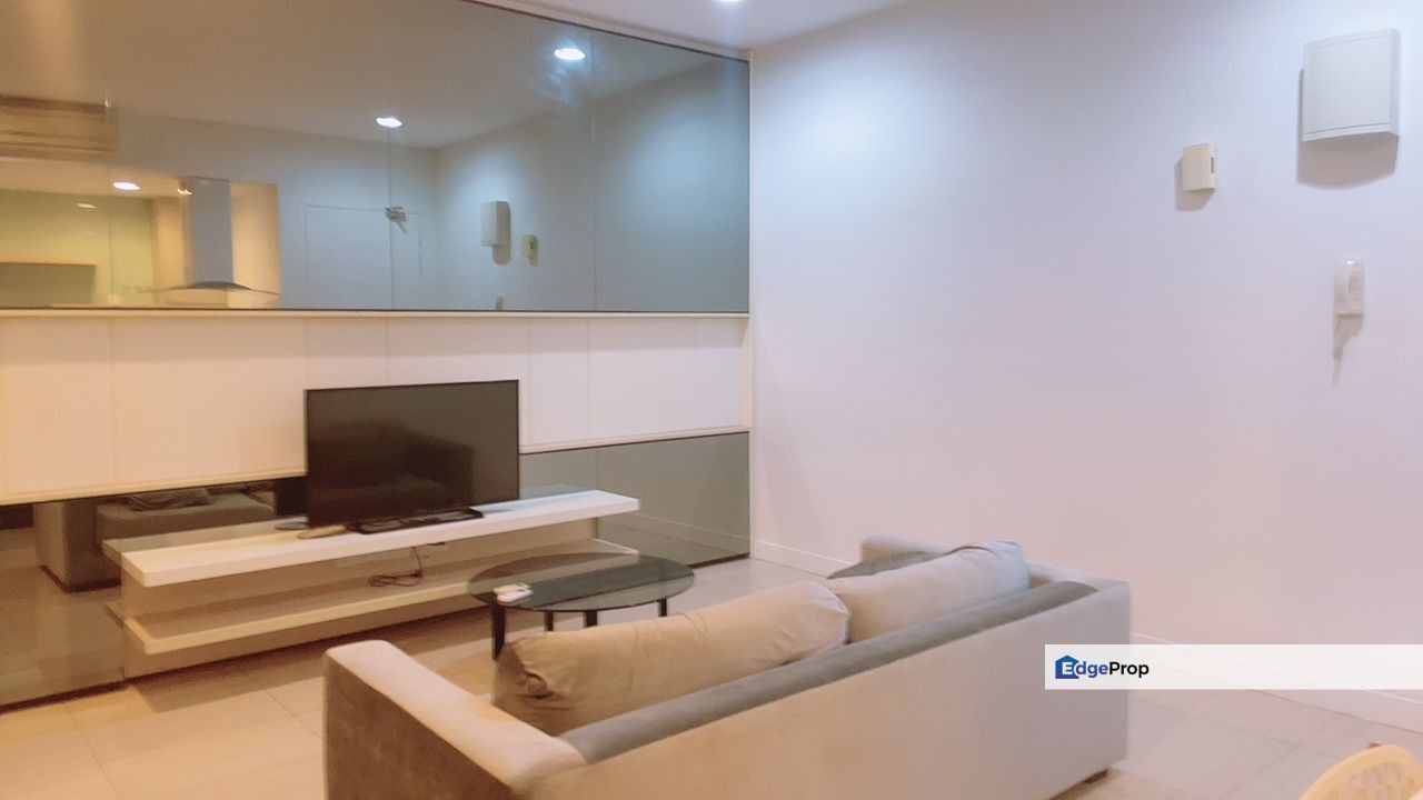 Eve Suite Pool View Ara Damansara Studio Linked to LRT Train Station, Selangor, Ara Damansara