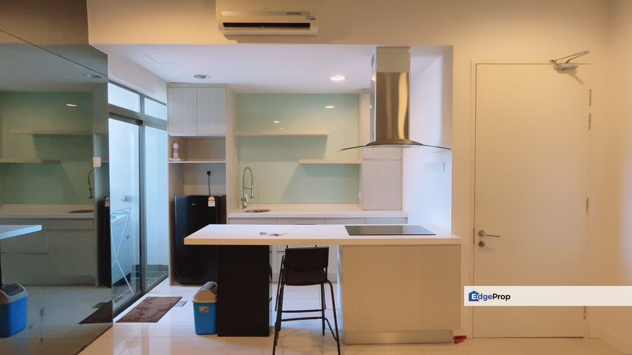 FF Eve Suite Studio Pool View LRT Linked 1 carpark Ara Damansara, Selangor, Ara Damansara